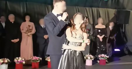 Wszyscy na nich patrzyli. Show na studniówce. "Cudnie"