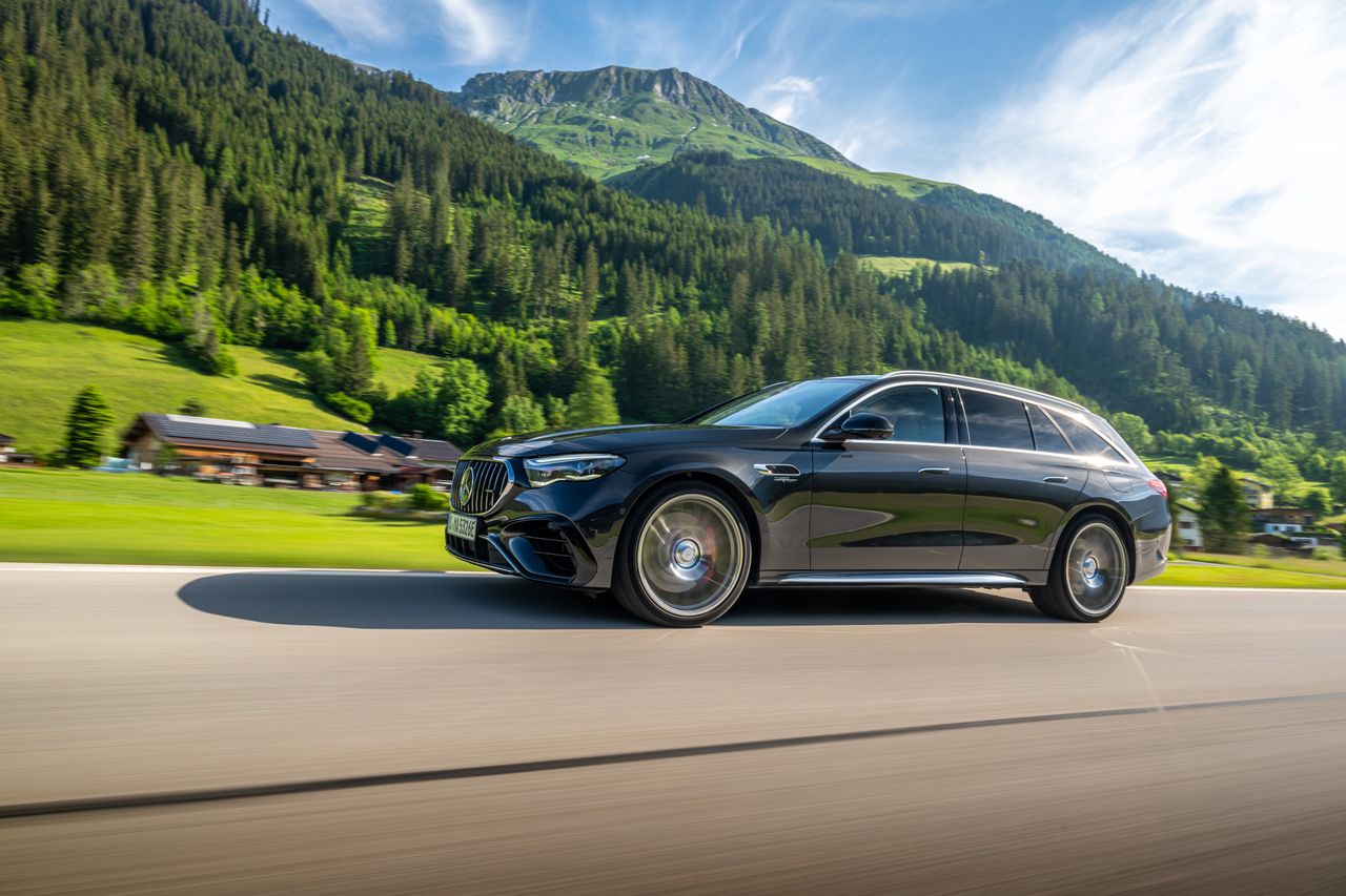 Mercedes-AMG's new E 53: Power and tech in a hybrid surprise