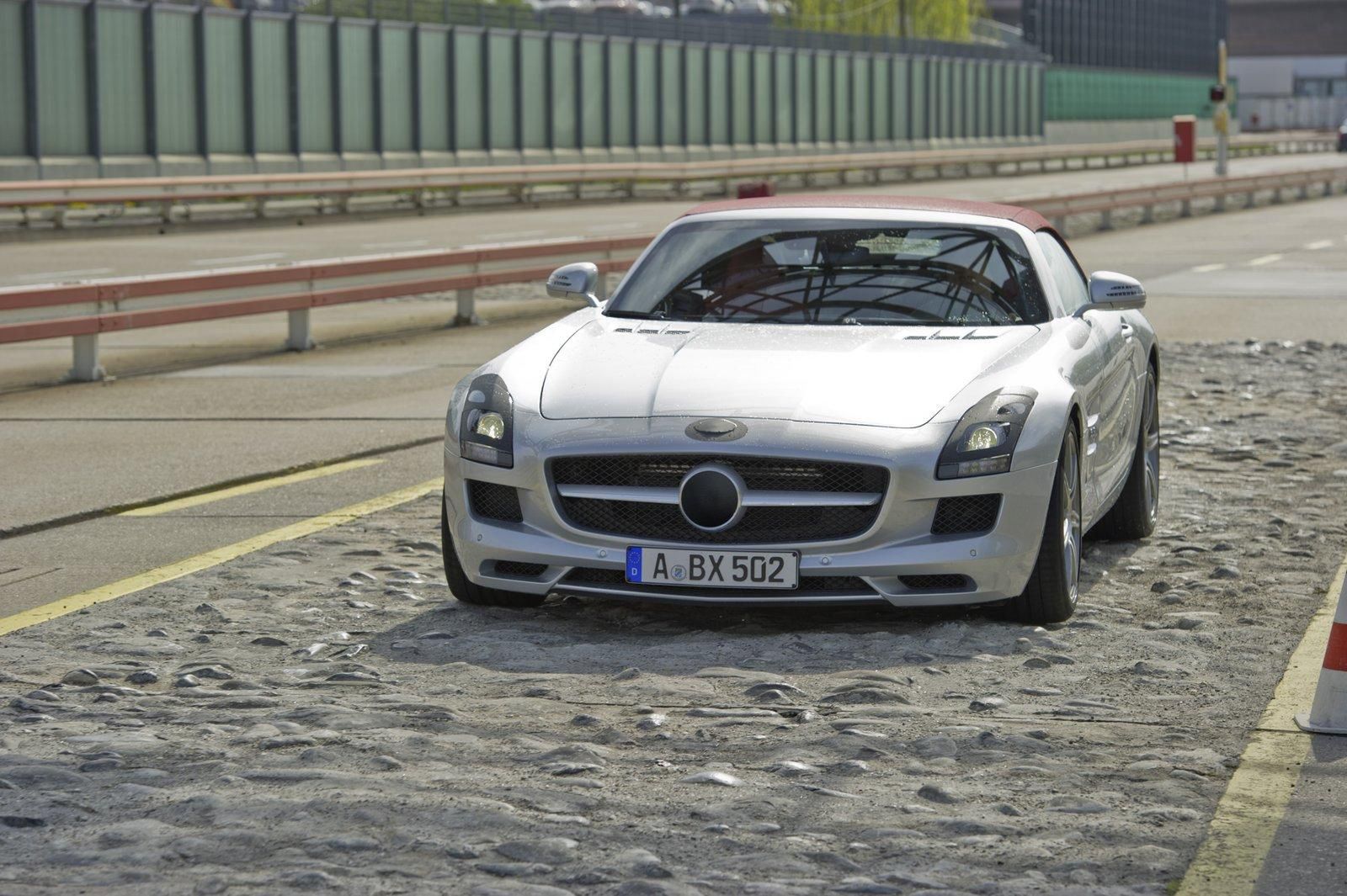 2012 Mercedes SLS AMG Roadster