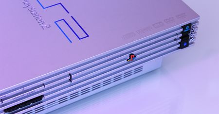 PCSX2 ma świeży interfejs. Emulator PlayStation 2 po nowemu