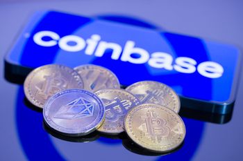 Duża giełda kryptowalut zwolni 700 osób. Cięcia kosztów i AI