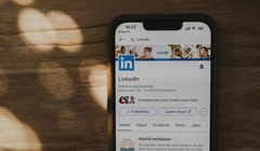 Grzechy i błędy LinkedIna, który nie jest aż tak "hot", jak może się wydawać [FELIETON]