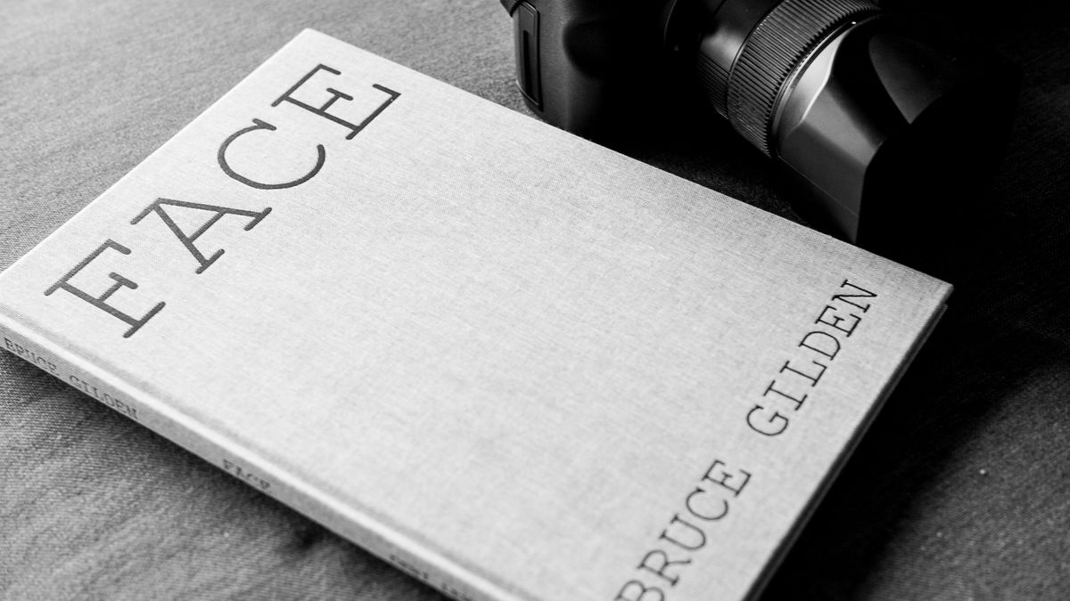 Bruce Gilden „Face" - fascynująca, ale trudna lektura dla fanów fotografii 1