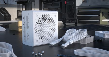 Corsair RMe z nowym kablem. Ma chronić kartę graficzną przed przegrzaniem