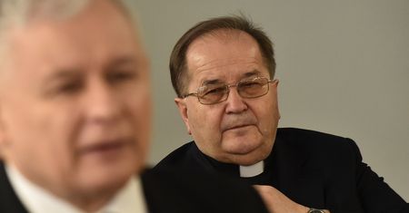 Polacy o wpływie Kościoła na politykę. Są wyniki sondażu
