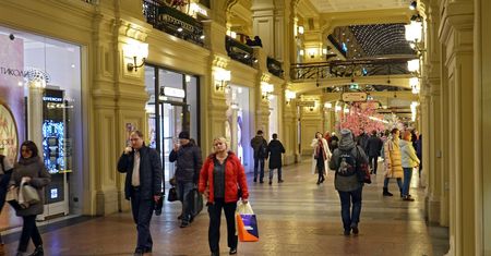 Luksus ucieka z Rosji. Ekskluzywne marki zamknęły sklepy w Moskwie