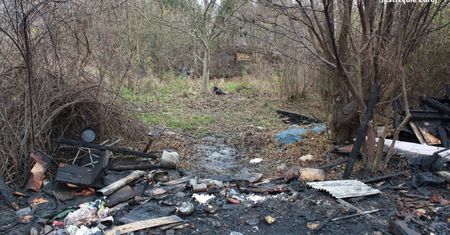 Jastrzębie Zdrój. Tragiczny finał pożaru altany. Zginęła jedna osoba, druga w szpitalu