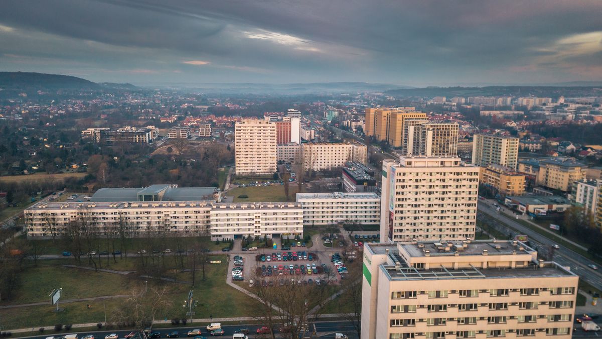 kraków, akademiki, studia, studenci, miasto, miasteczko studenckie, ahg, nauka, uczelnia, panorama, architektura, panoramiczne, chmura, sundown, ulica, miejski, krajobraz miasta, miasteczko, krajobraz, wieżowce, sunrise