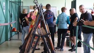 Polacy się zbroją. Znacząco wzrosła liczba wydanych pozwoleń na broń