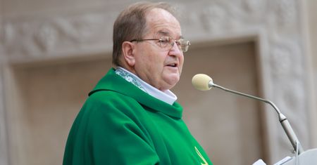Inflacja dopadła sklep Rydzyka. Cena mąki zwala z nóg