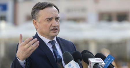 Ziobro wpłacił na PiS okazałą sumę. Datę wybrał nieprzypadkowo?