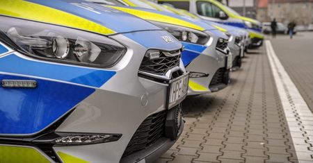 Nowe radiowozy policji. Wszystkie z automatem