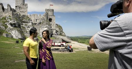 Kręcą filmy za miliony. Pracownicy mówią o chaosie