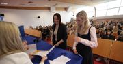 Ponad 5 milionów złotych dla studentów pielęgniarstwa Akademii Lipińskiego w Kielcach. Umowy podpisane, rusza wsparcie. Zobacz zdjęcia