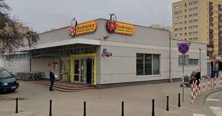 Biedronka kontra Lidl. Polacy liczą na efekty tej walki przed Wielkanocą