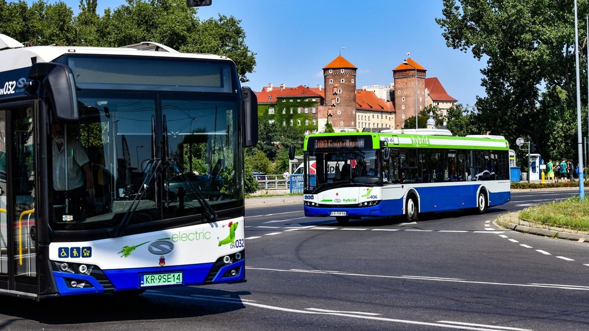 Kontrolerzy zatrzymali 17-latka w autobusie.