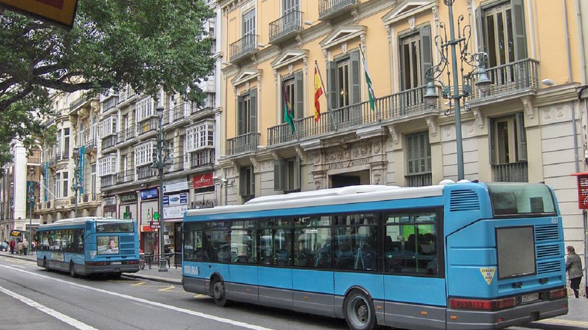 Kobieta zaatakowała pasażerkę za perfumy