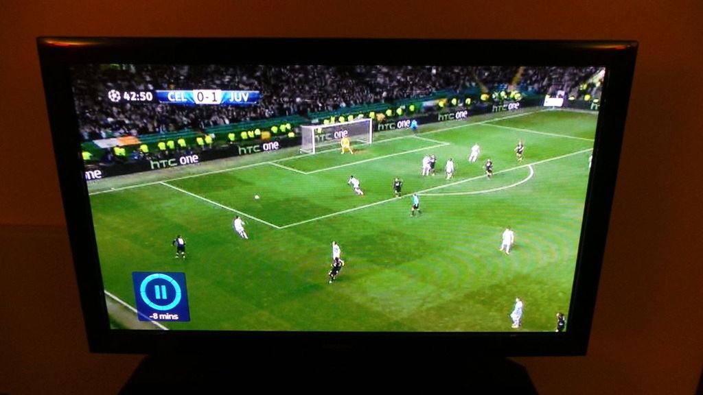 Reklamy mobilnych gigantów w sporcie 11