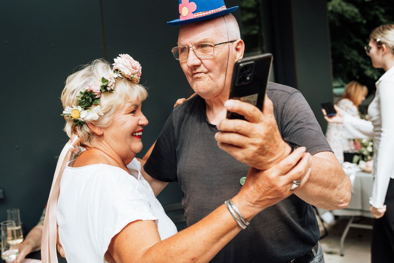 Zamieszkali w "akademiku dla seniorów". Tak uciekli przed samotnością