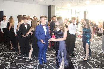 Bal ósmoklasistów ze Szkoły Podstawowej w Bełchatowie - Grocholicach