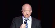 Komik Louis C.K. został oskarżony o molestowanie przez pięć kobiet! "Rozbierał się przed nimi i masturbował"