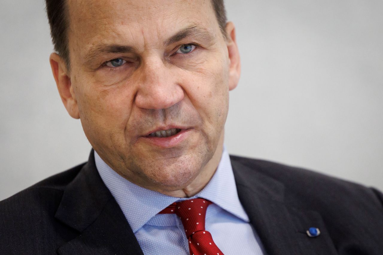 Pilny apel Sikorskiego. "Zrobiło się naprawdę niebezpiecznie"