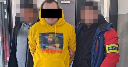 Groził rodzicom śmiercią, mimo sądowego zakazu. 36-latek z Poniatowej trafił do aresztu