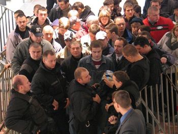Katowice: Silesia City Center świętuje 20. urodziny. Największe centrum handlowe na Śląsku nadal przyciąga tysiące klientów. Tak było na otwarciu
