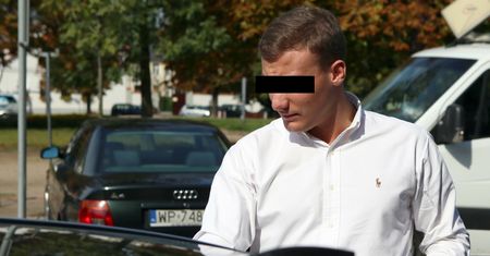 Warszawa. Frog unika odbycia kary. Pirat drogowy chodzi wolny po ulicach