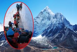 Zdjęcie z Everestu obiegło sieć. Koszmar pod "dachem świata"
