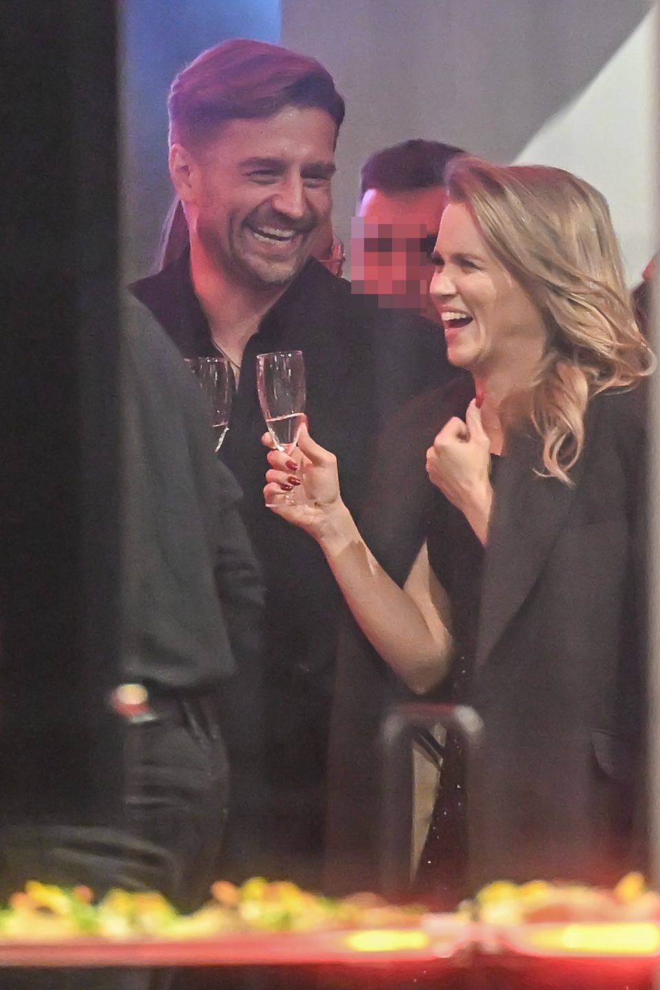 Agnieszka Kaczorowska i Marcin Rogacewicz bawią się na bankiecie