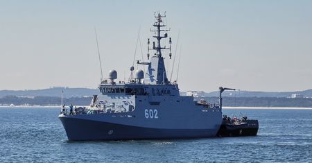 To pierwsze takie spotkanie na morzu. Trzy polskie niszczyciele w Zatoce Gdańskiej
