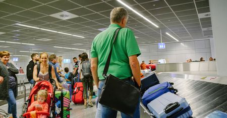 Sposób dla niecierpliwych na lotnisku. Bagaż wyjedzie jako pierwszy