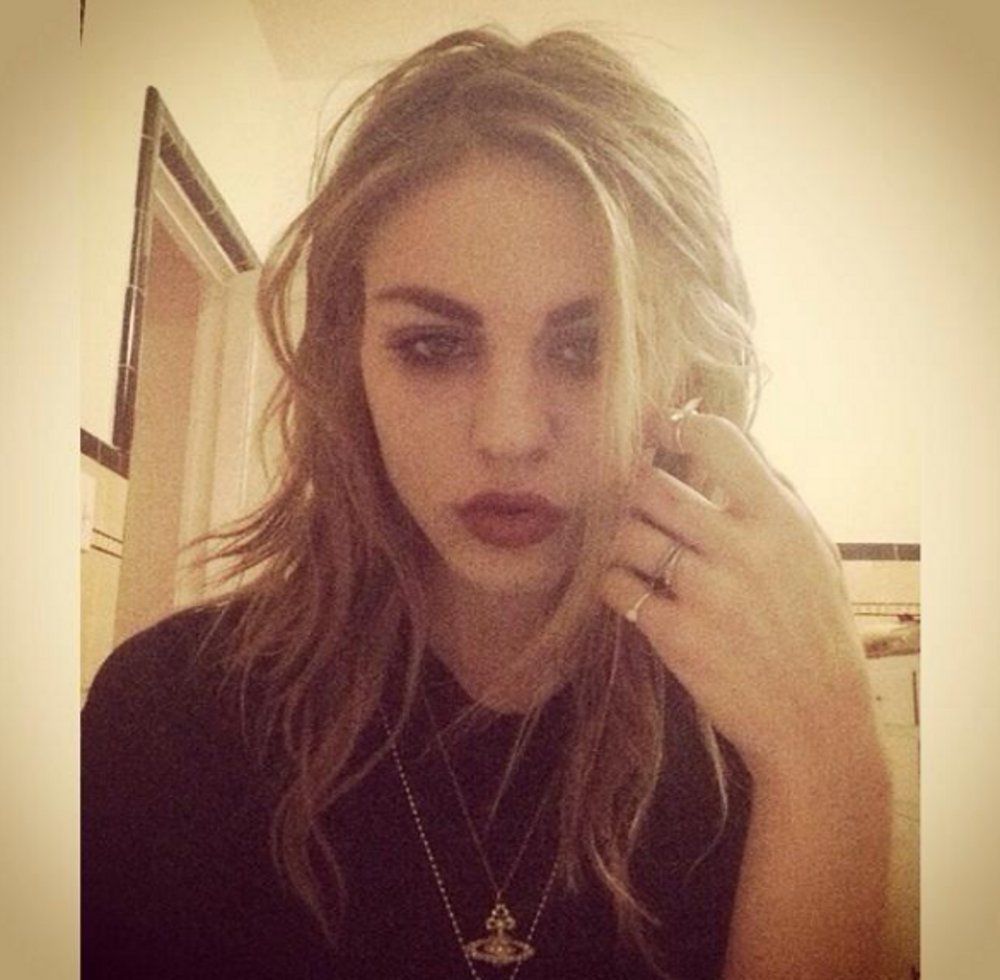 Frances Bean Cobain Fot. screen z Twitter
