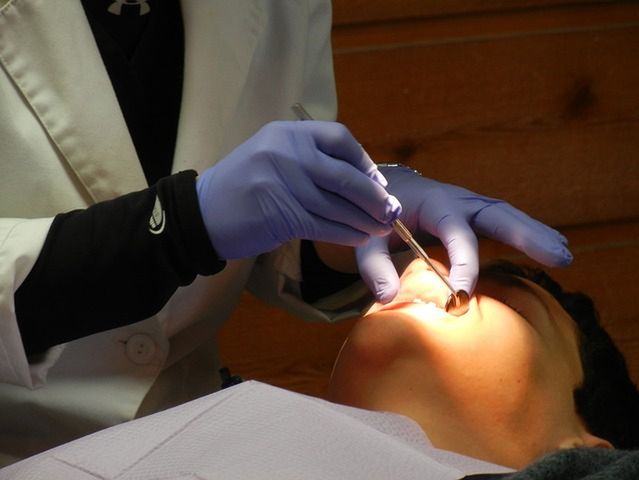 Regularne wizyty u stomatologa