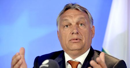 Jak Orban i jego rodzina dorobiła się na unijnych projektach