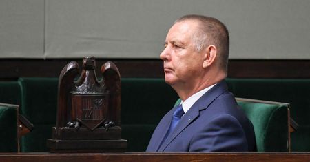 Radio ZET: Autor raportu ostrzegającego przed Marianem Banasiem zwolniony