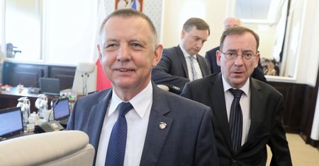 Makowski: "Banaś nie składa broni. A więc wojna. Na własne życzenie" [OPINIA]