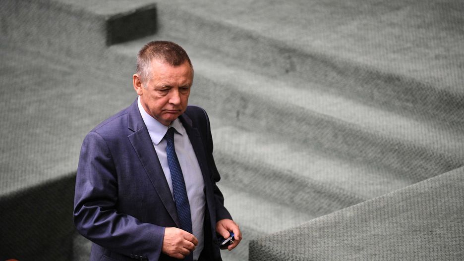 Senat chce wezwać szefa NIK Mariana Banasia