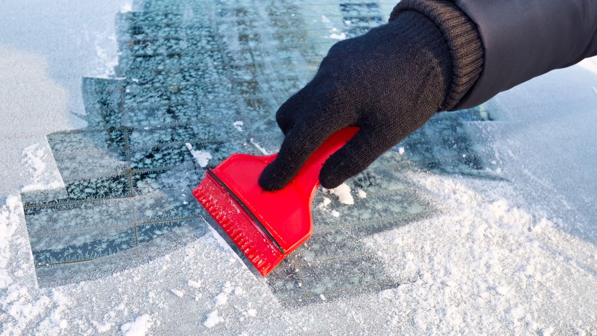 Niektóre zimowe problemy kierowców wynikają z pewnych zaniedbań