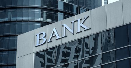 W weekend utrudnienia w bankach. Lepiej przygotuj gotówkę