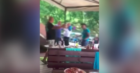 Awantura w barze w Krynicy Morskiej. Zatrzymano mężczyznę podejrzanego o pobicie kobiety