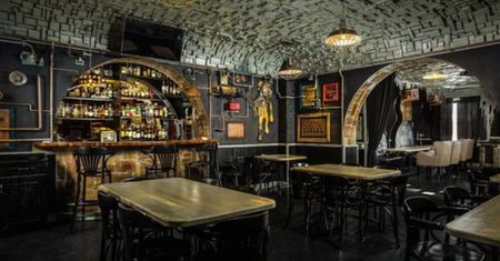 Ten bar to arcydzieło. Stworzył go własnymi rękami
