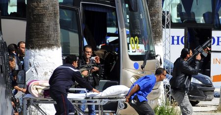 Sąd w Tunezji skazał terrorystów na dożywocie. Islamiści zabijali turystów, w tym Polaków