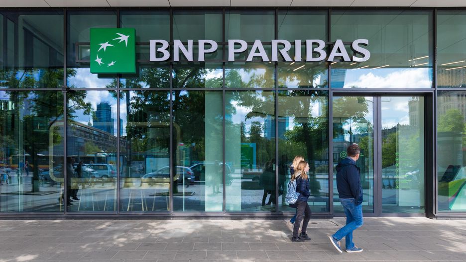 Klienci kilku banków w najbliższy weekend mogą mieć spore problemy z dostępem do pieniędzy