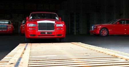 Zamówił rolls-royce'y za ponad 76 mln zł
