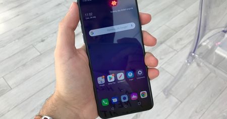 LG V40 wyróżni się liczbą kamer. Konkurenci także mają dostać więcej obiektywów