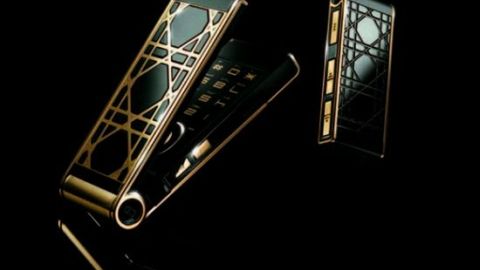 Nowe telefony Diora. Będzie modnie i drogo 1