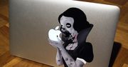 Zombie Królewna Śnieżka upiększy Twojego MacBooka