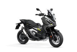 Klienci pokochali te skutery. Dostaną nowe kolory